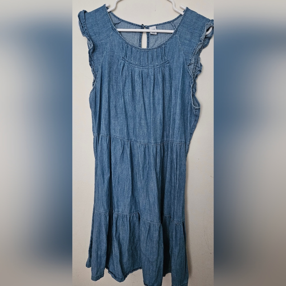 Old Navy Sleeveless Chambray Dress